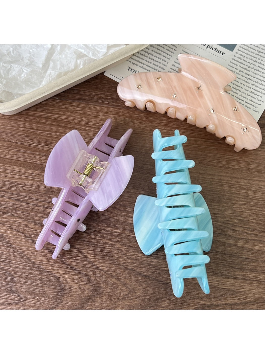 Beau - Macaron Half Moon Hair Claw Clip