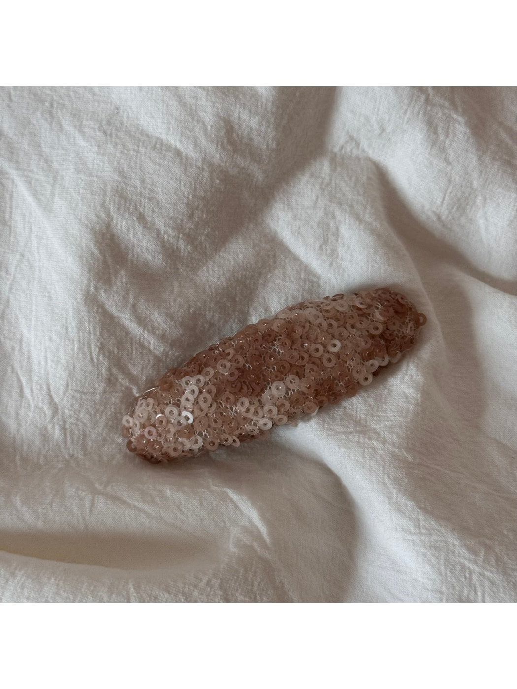 Beau - Irregular Sequin Oval Hair Clip