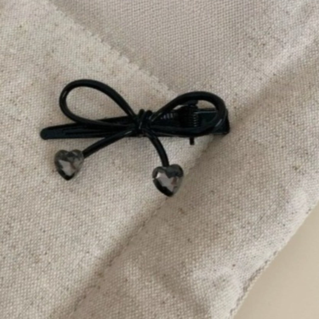 Beau - Bow Heart-Drop Hair Clip