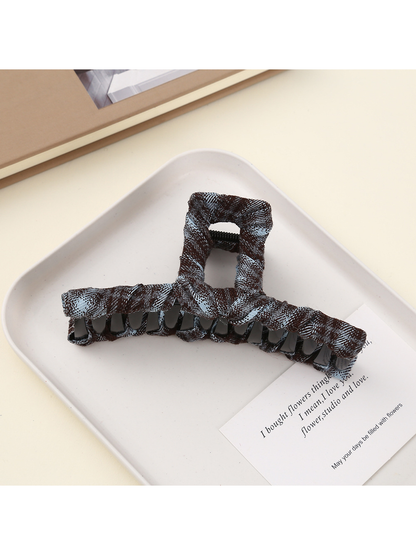 Beau - Retro Plaid Geometric Wrapped Claw Clip
