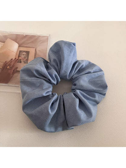 Gifty - Versatile Soft Sweet Scrunchie