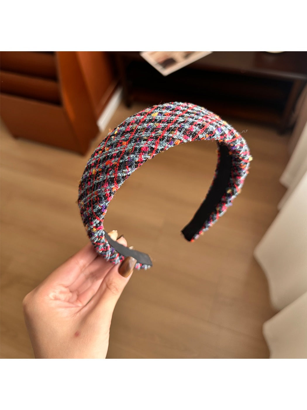 Gifty - Cozy Knit Headband Color Block Design