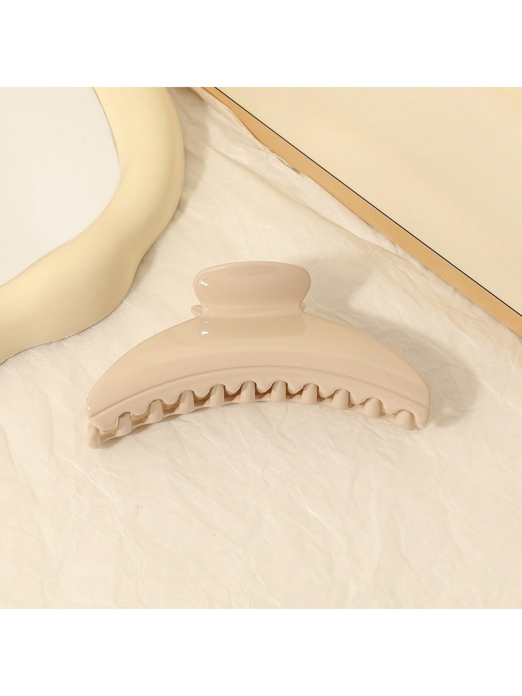 Beau - Glossy Minimalist Hair Clip