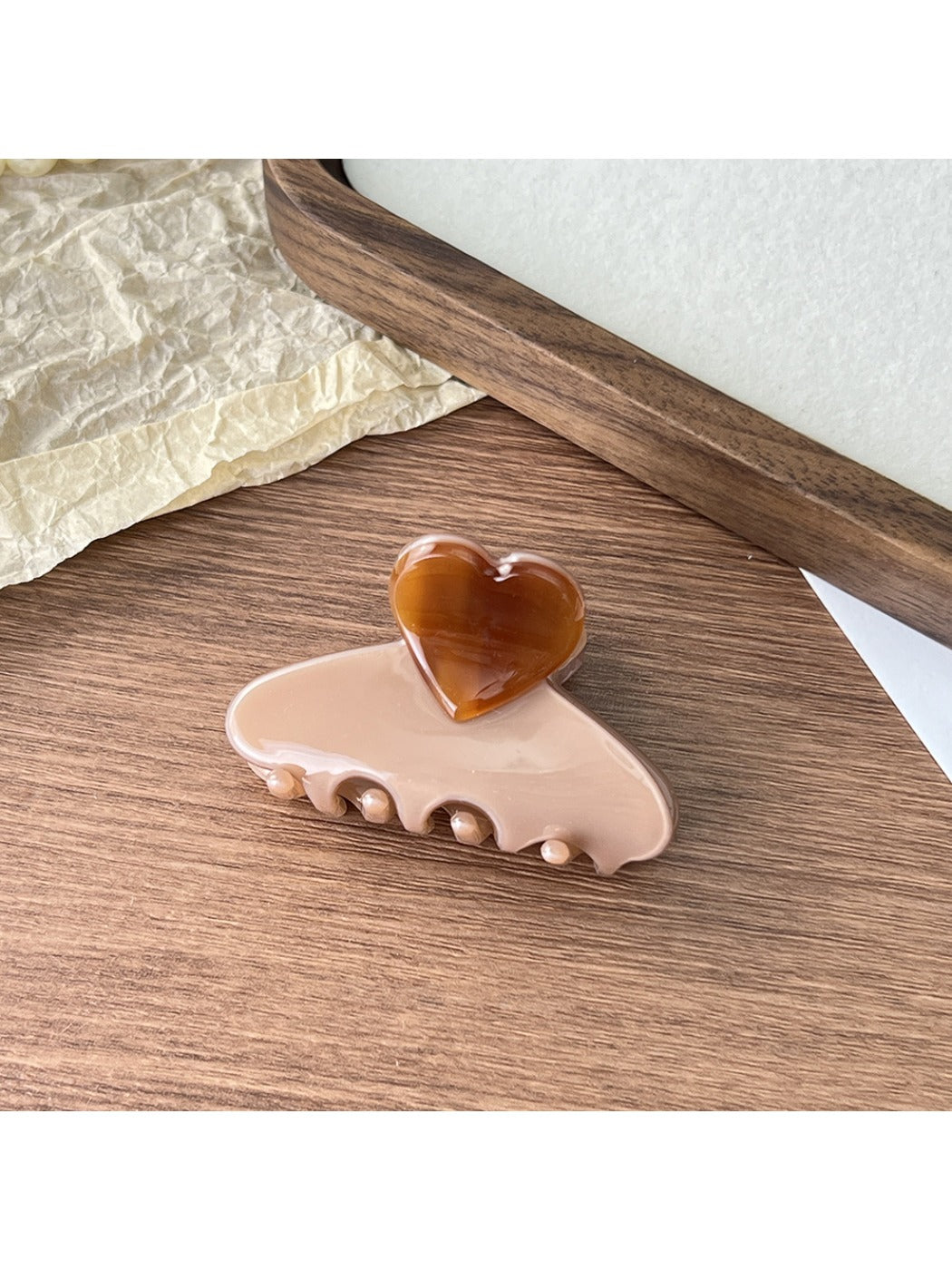 Beau - Elegant Heart Acetate Hair Clip