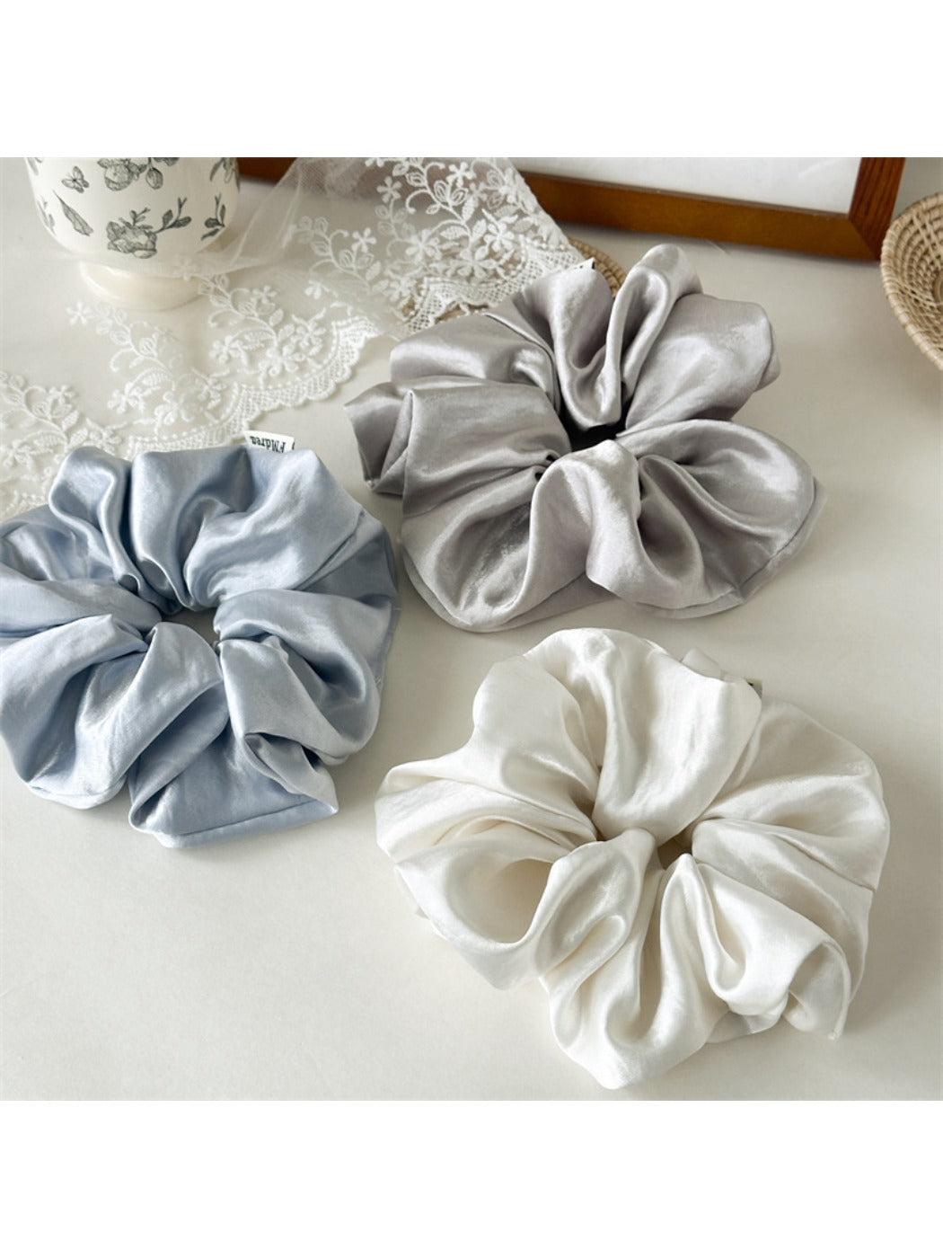 Gifty - Elegant Colorful Satin Hair Scrunchie