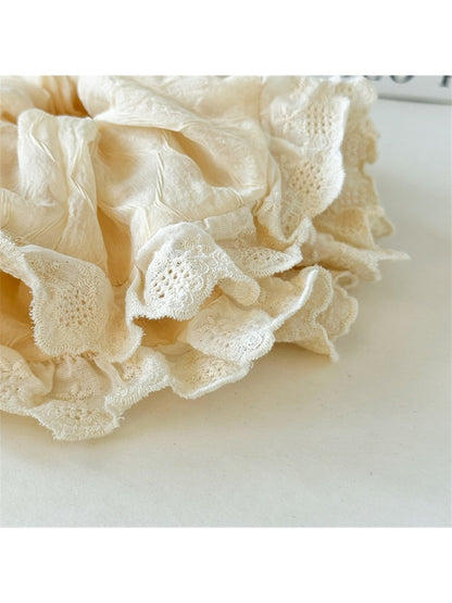 Gifty - Cream Apricot Lace Hair Tie
