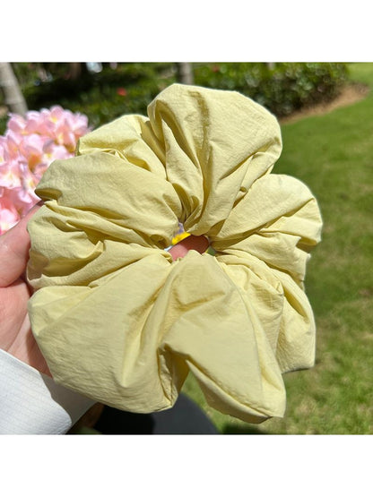 Gifty - Puff Cream Colored Cloud Hair Loop