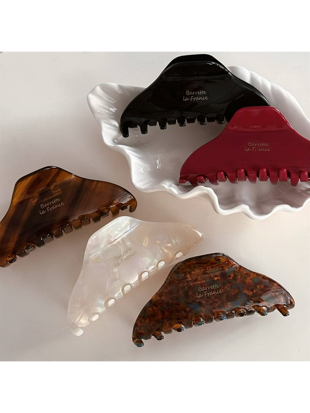 Beau - Irregular Acetate Fiber Glossy Finish Claw Clip