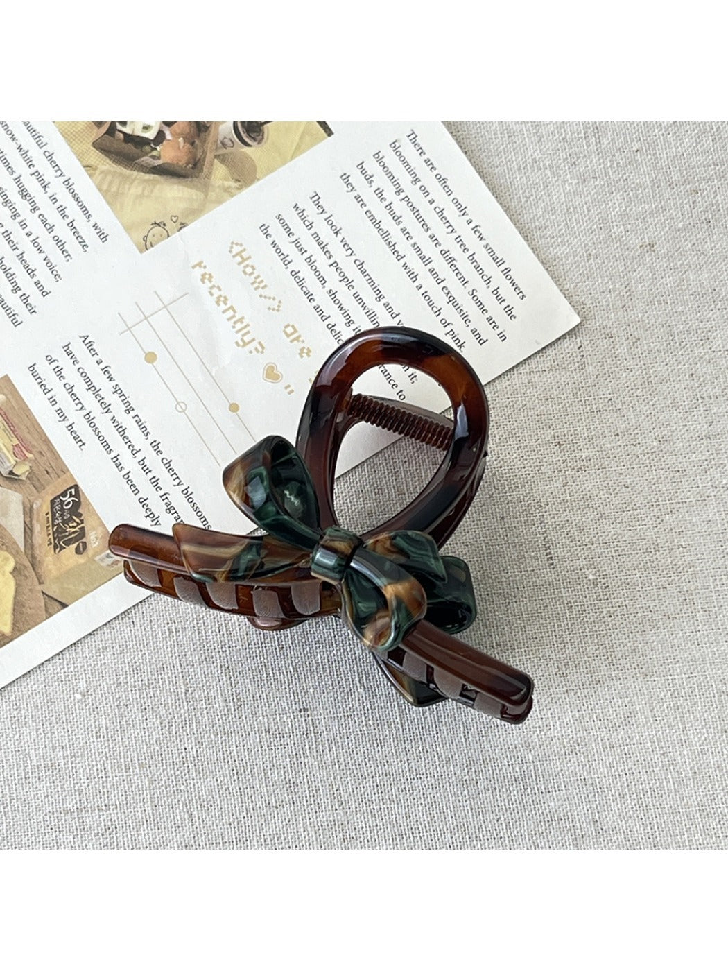 Beau - Retro Hair Clip Hair Tie And Claw Clip