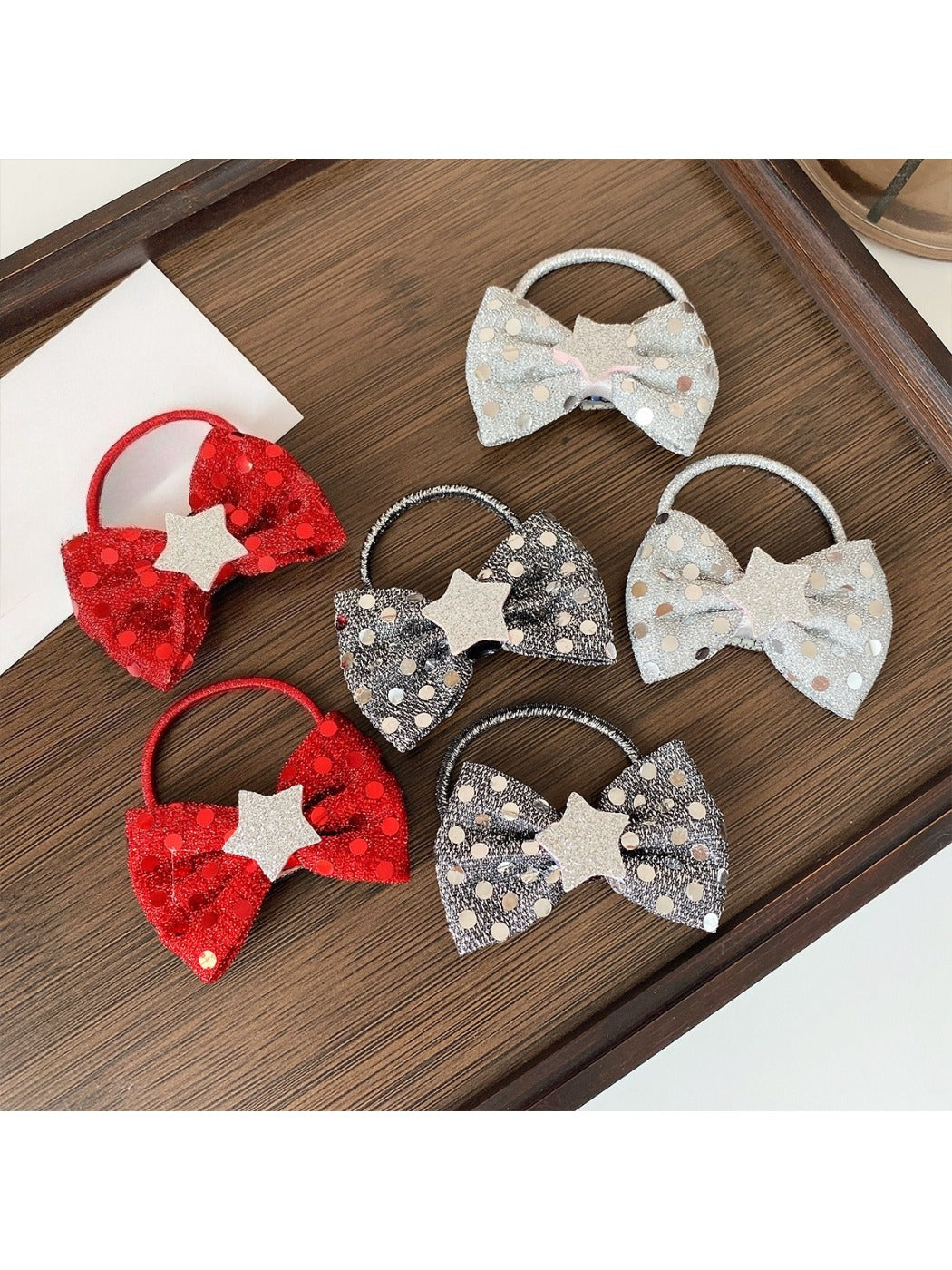 Gifty - Star Sequined Hair Tie