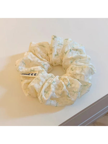 Gifty - Vintage Floral Print Polyester Hair Scrunchie