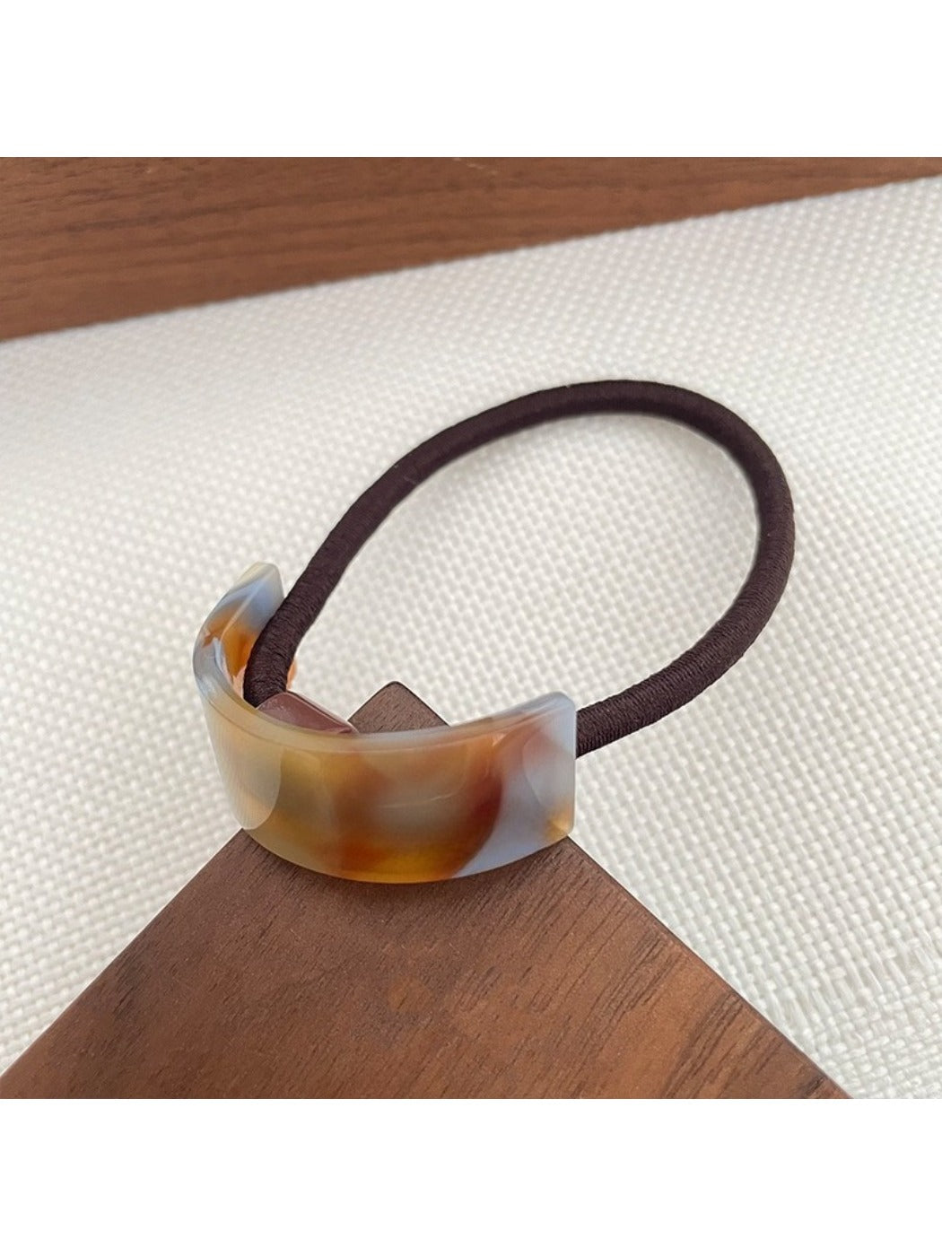 Gifty - Elegant Geometric Arch Hair Tie