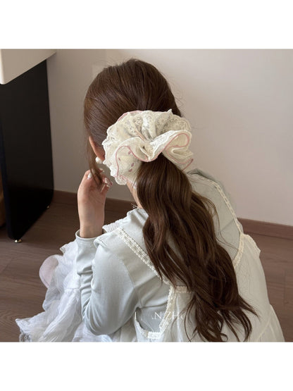 Gifty - Polka Dot Lace Trim Double Layer Scrunchie