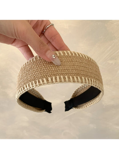 Side view of Gifty wide bohemian headband highlighting its width and fabric design