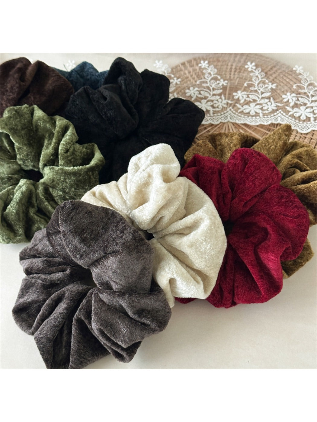 Gifty - Solid Color Plush Hair Ties