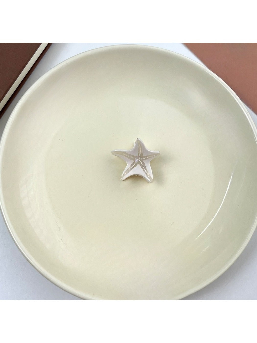 Beau - Mini Starfish-Shaped Hair Clip