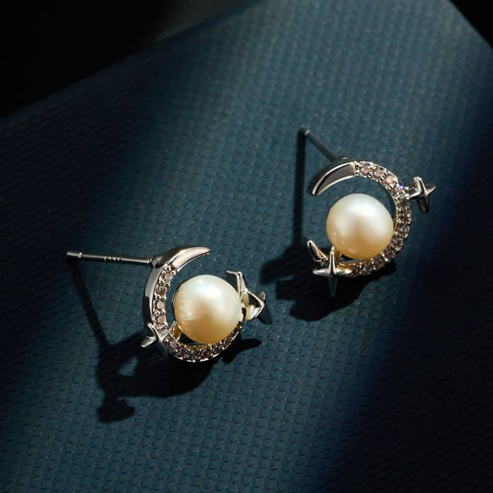Earedge - Crescent Star Stud Earrings