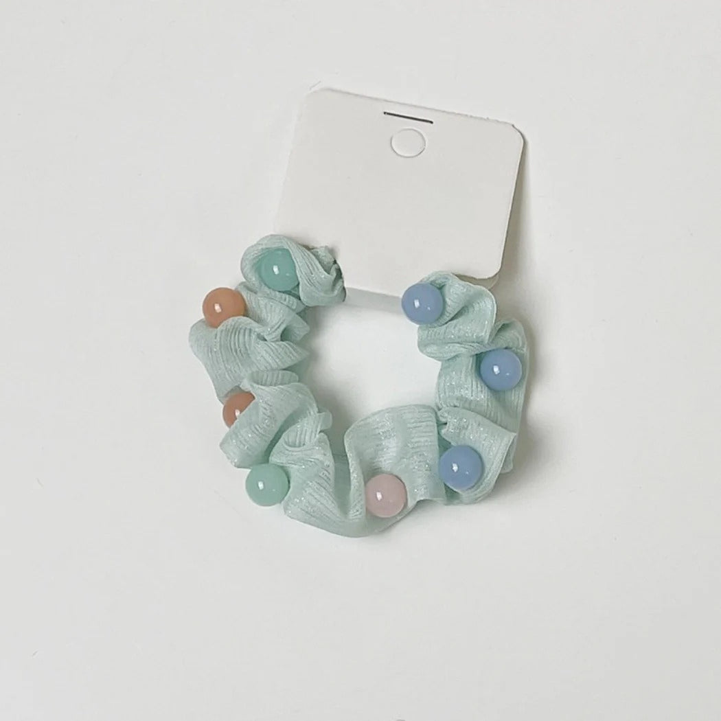 Gifty - Colorful Beaded Scrunchie