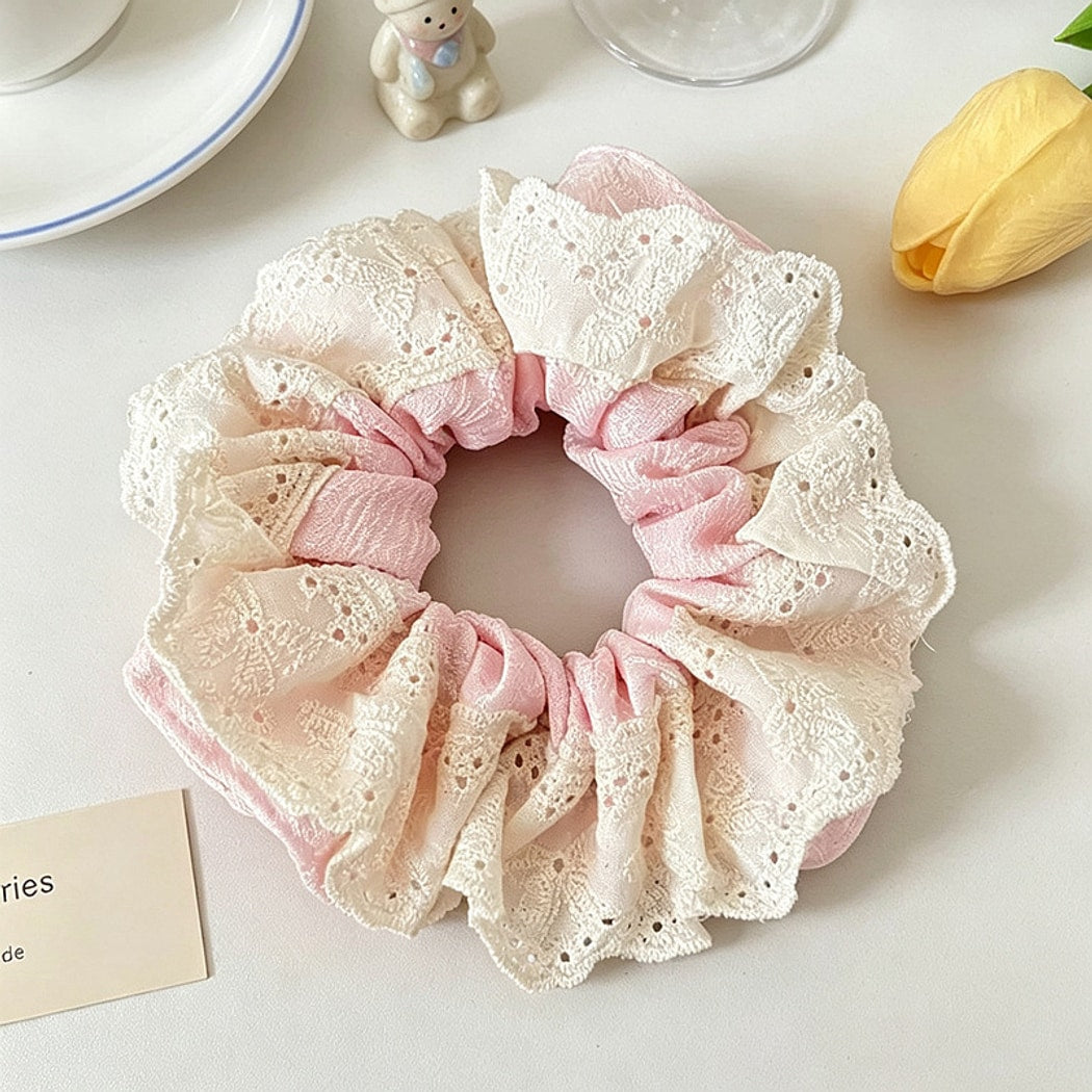 Gifty - Sweet Style Lace Edge Decorative Hair Scrunchie