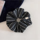 Gifty - Chic Minimalist Stripe Scrunchie