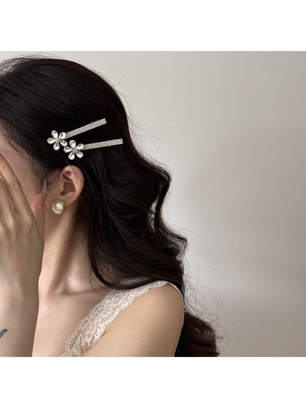 Beau - Alloy Rhinestone Flower Side Bangs Hair Clip
