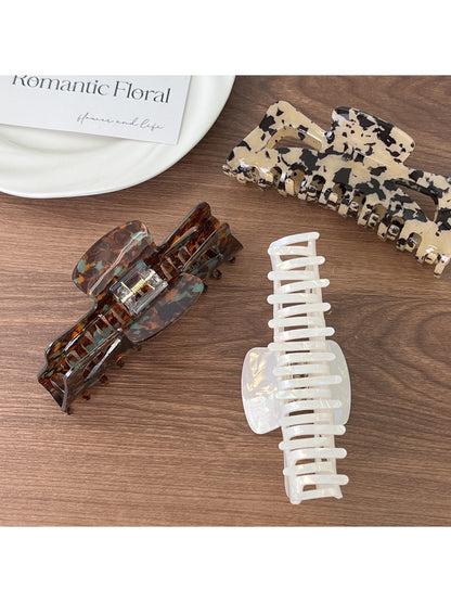 Beau - Elegant Openwork Bow Shaped Claw Clip