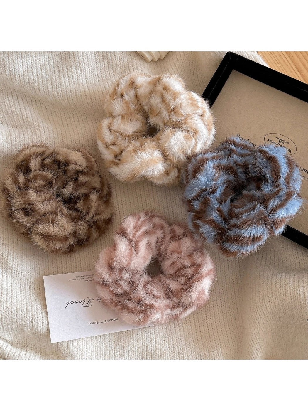 Gifty - Leopard Fluffy Hair Scrunchies Hair Ties