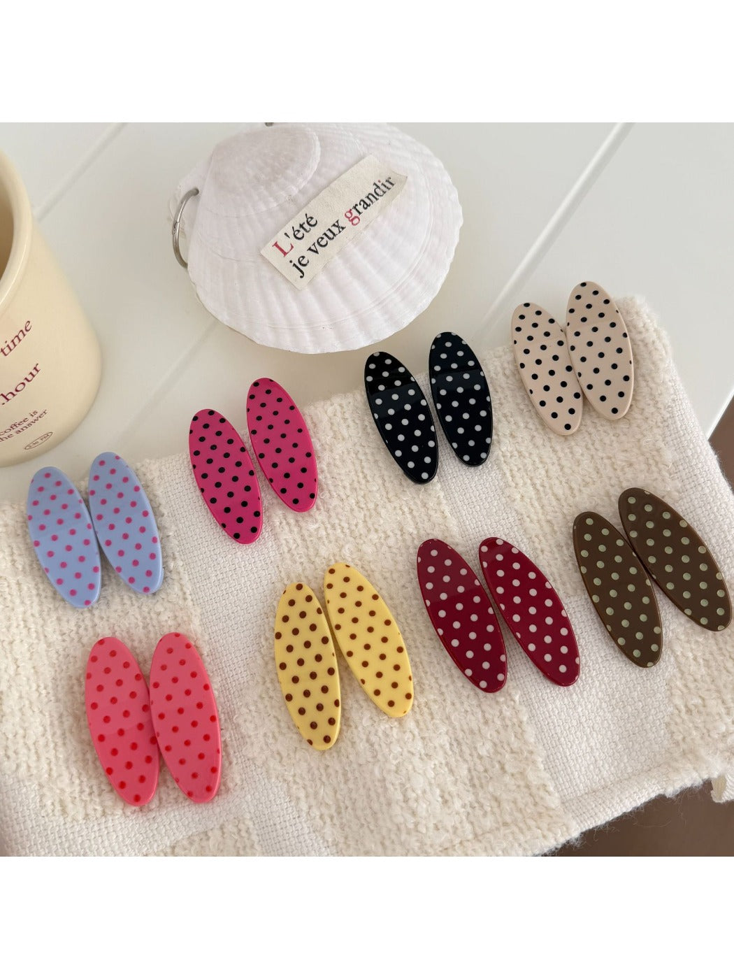 Beau - Oval Polka Dot Acetate Fiber Hair Clip