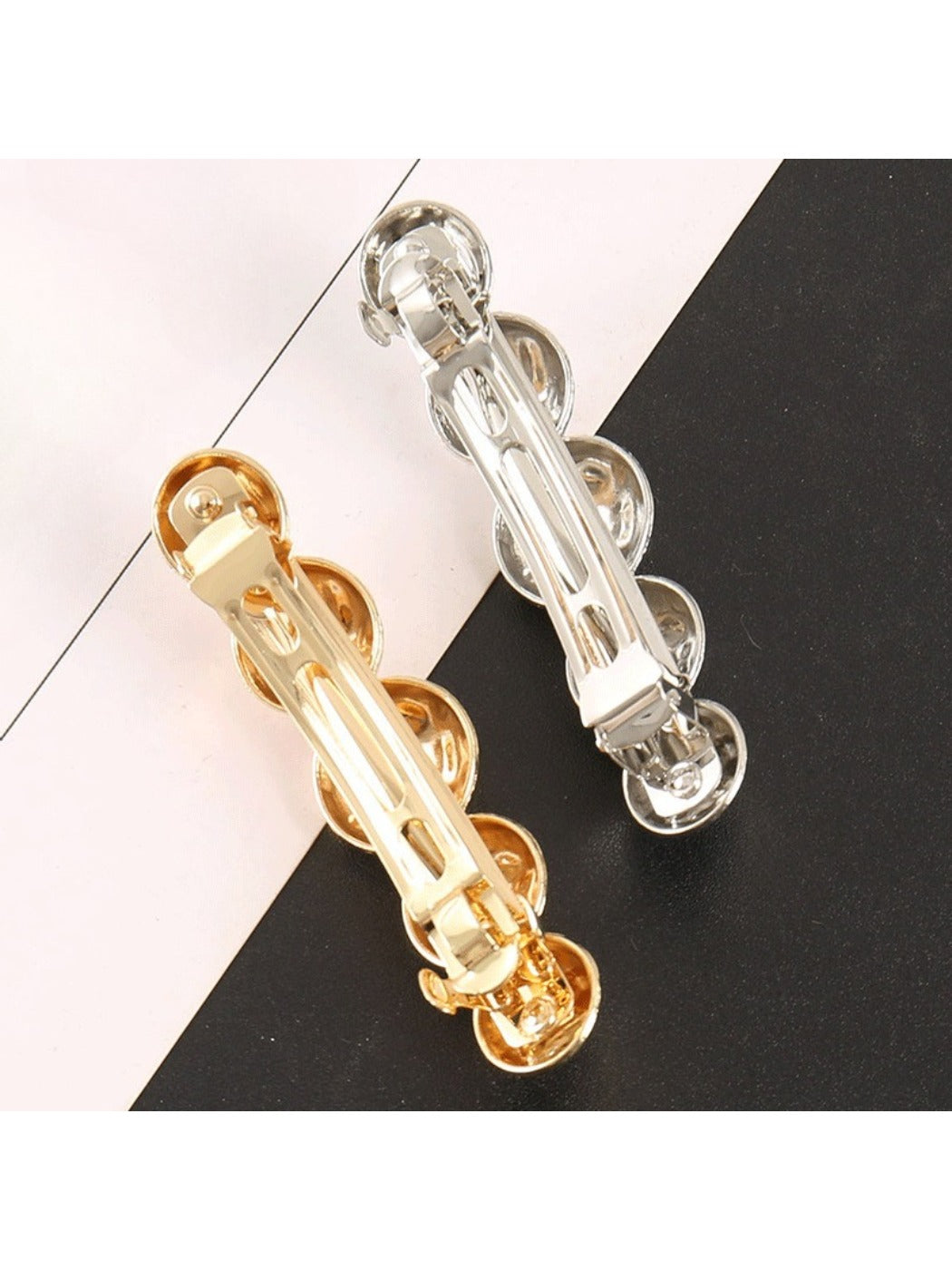 Beau - Artistic Textured Glossy Hair Clip
