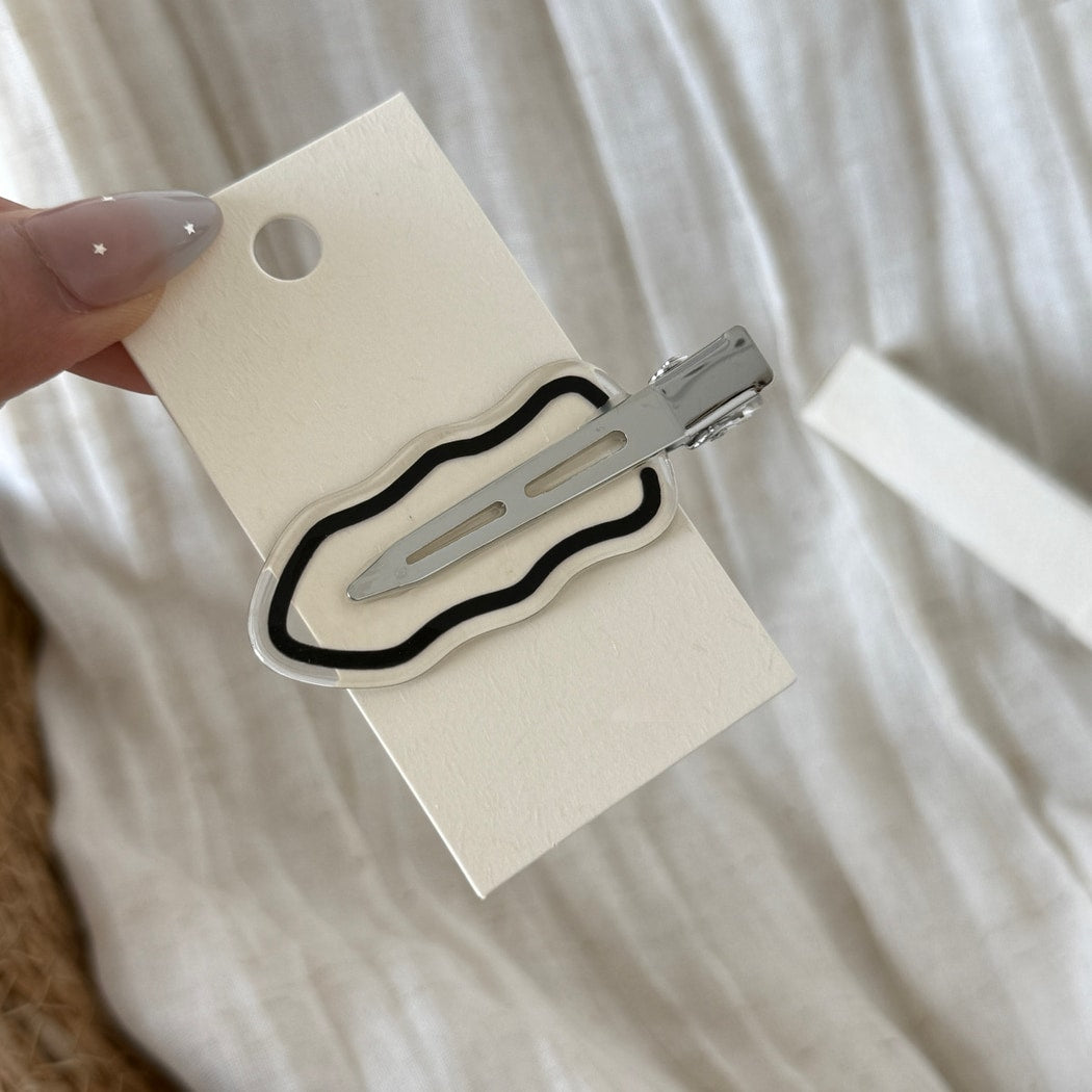 Beau - Plastic Alloy Irregular Wave Side Hair Clip