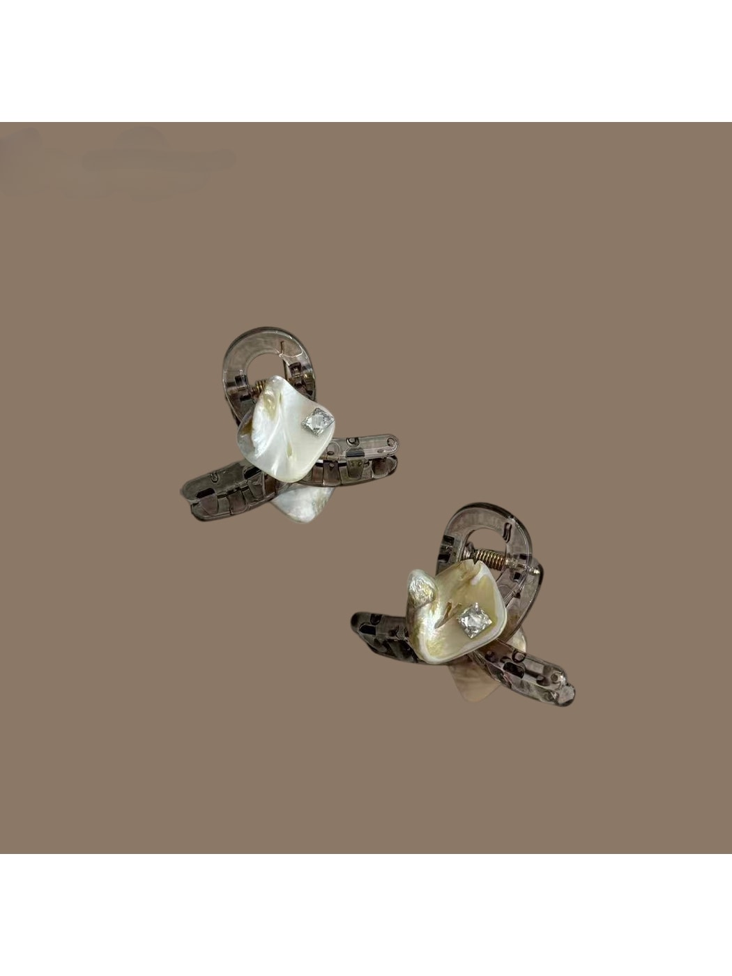 Beau - Geometric Mixed Material Side Hair Claw Clip
