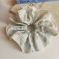 Gifty - Fresh Aesthetic Spring Scrunchie