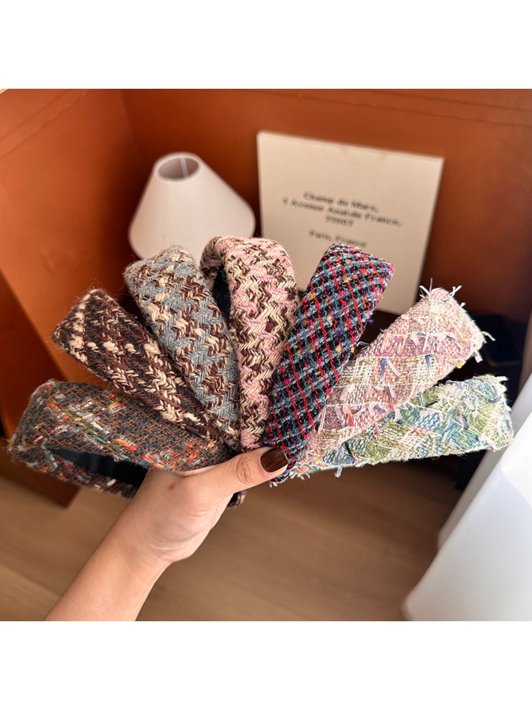 Gifty - Cozy Knit Headband Color Block Design