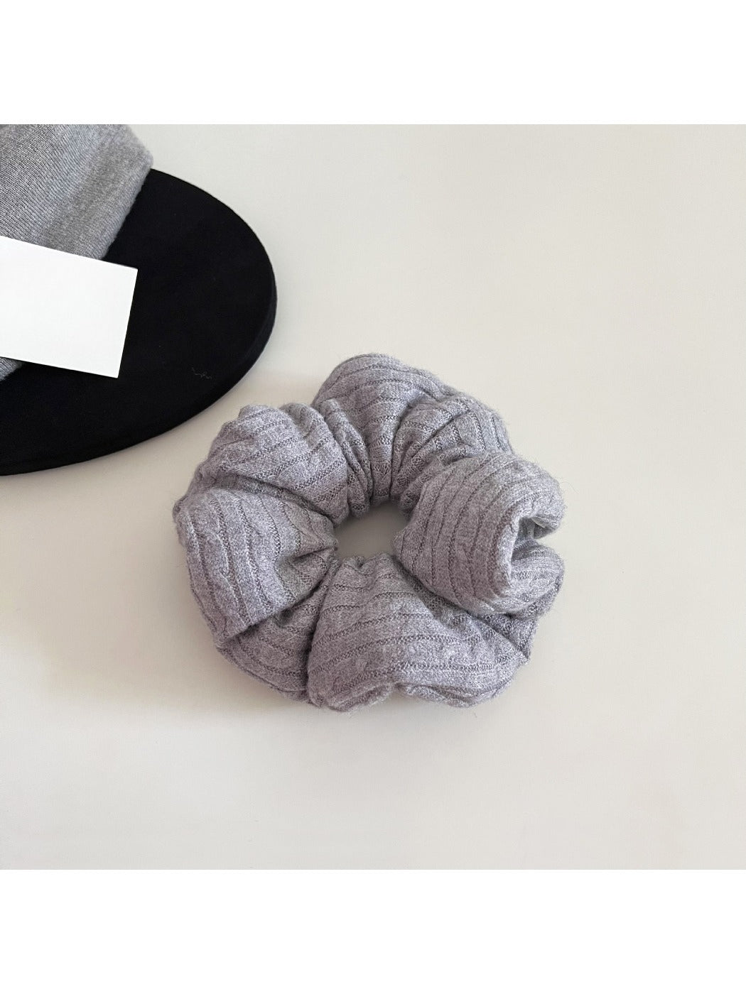 Gifty - Autumn-Winter Versatile Yarn Knitted Scrunchie