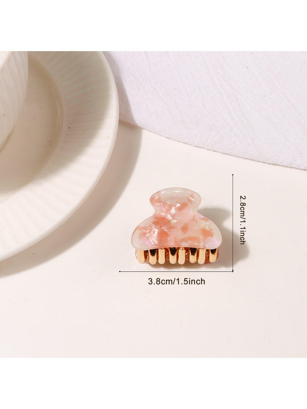 Beau - Mini Textured PVC Vintage Style Claw Clip