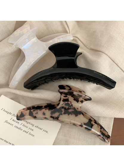 Beau - Elegant Hanger Shaped Hair Claw Clip