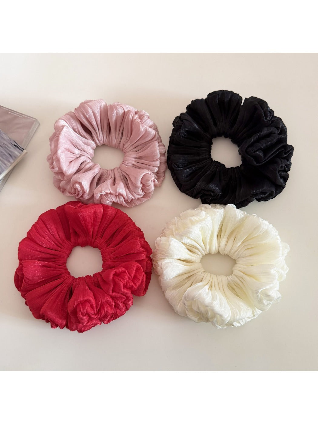 Gifty - Stylish Simple Fluffy Scrunchie
