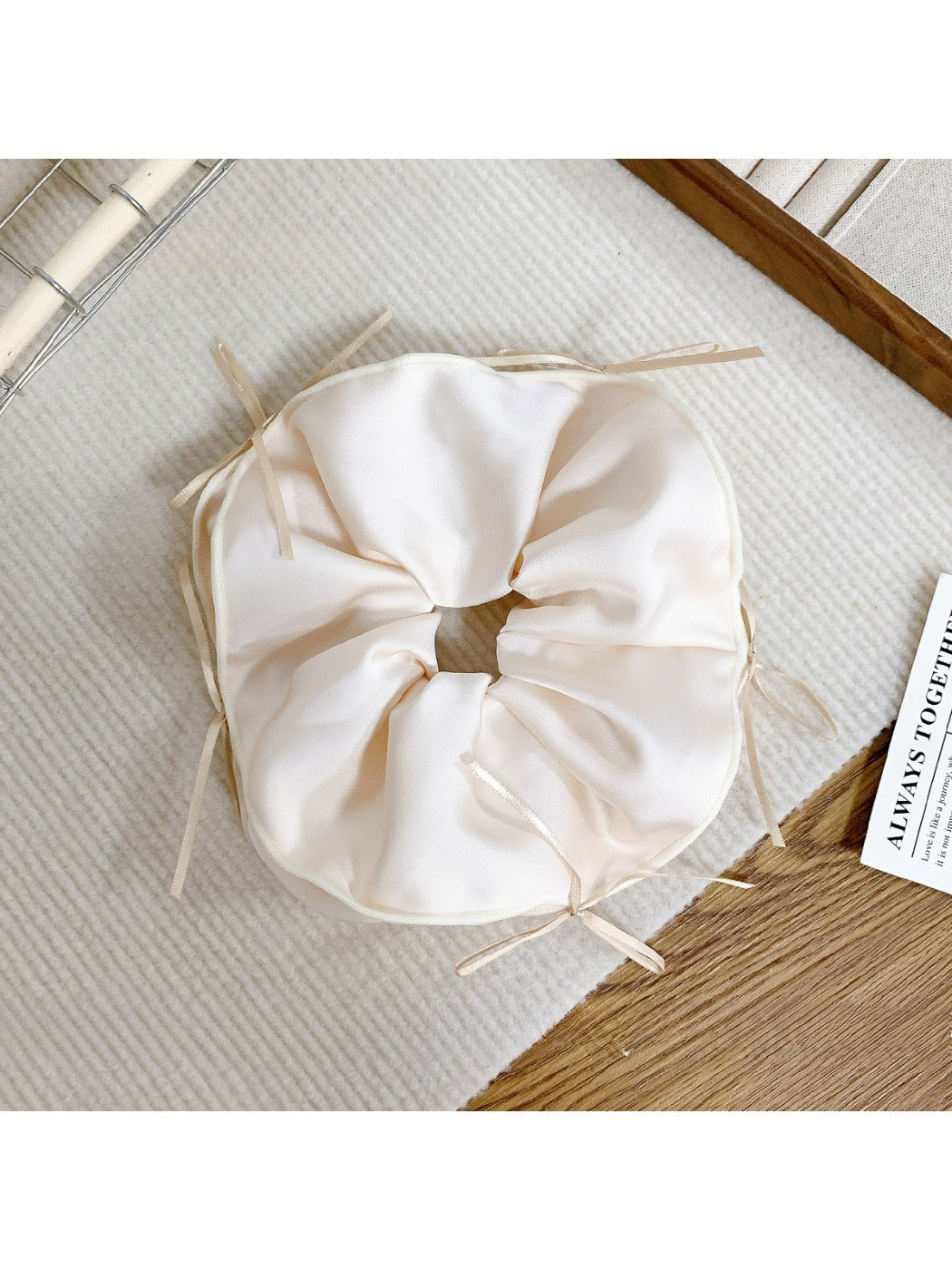 Gifty - Ballet Style Satin Hair Loop