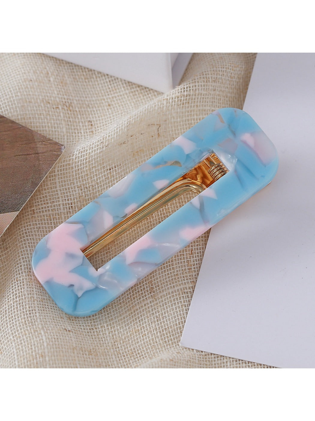 Beau - Hollowed Out Square Hair Clip