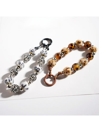 Keypus - Vintage Leopard Print Beaded Keychain