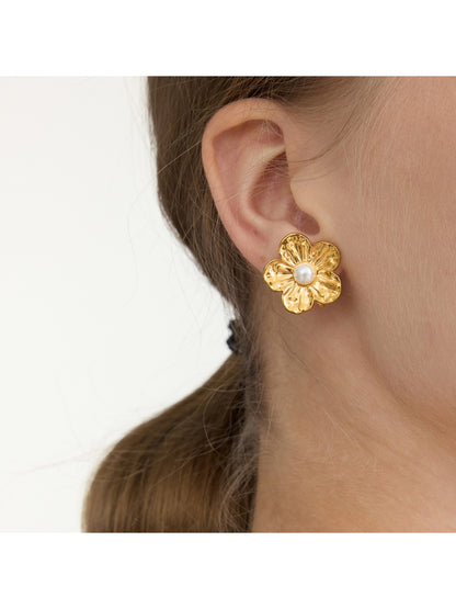 Earedge - Everyday Minimalist Floral Studs