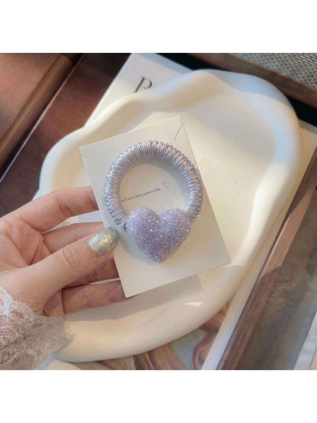 Gifty - Shimmer Heart Detail Elastic Hair Tie