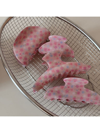 Beau - Pink Rose Patterned Hair Claw Clip