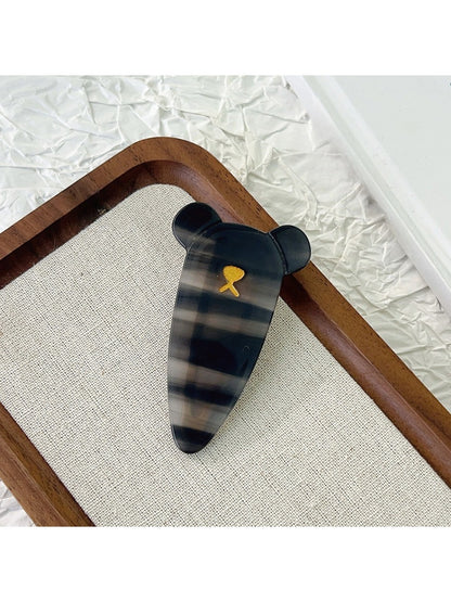 Beau - Oval Bear Shaped Acetate Hair Clip