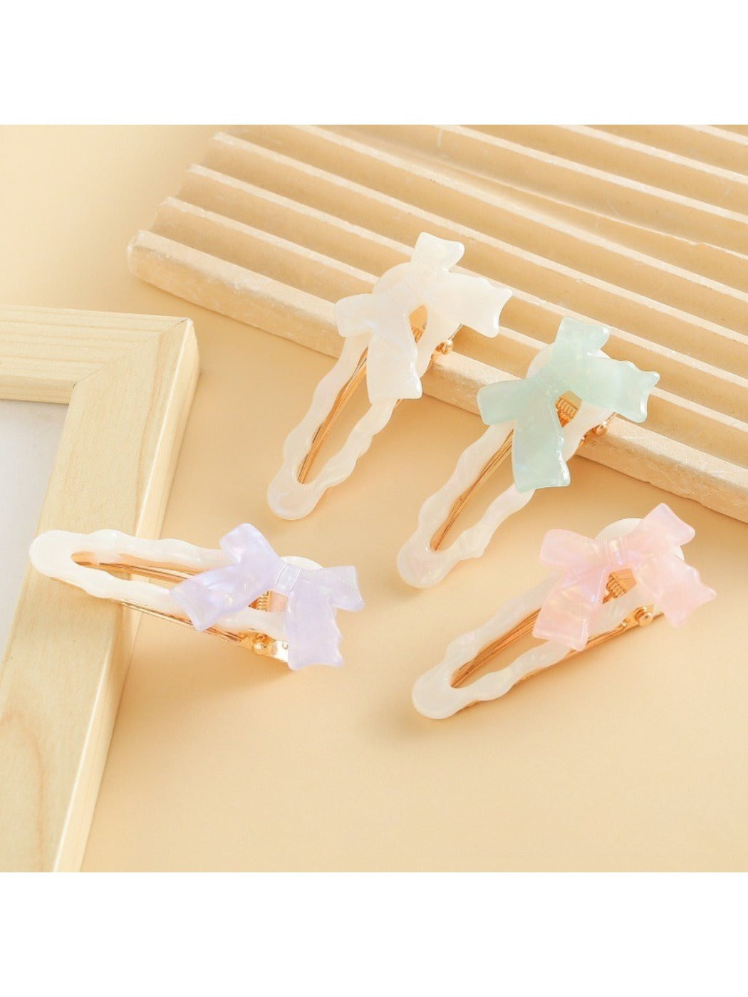Beau - Charming Bow Hair Clip