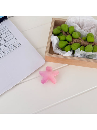 Beau - Sweet Starfish Gradient Gloss Claw Clip
