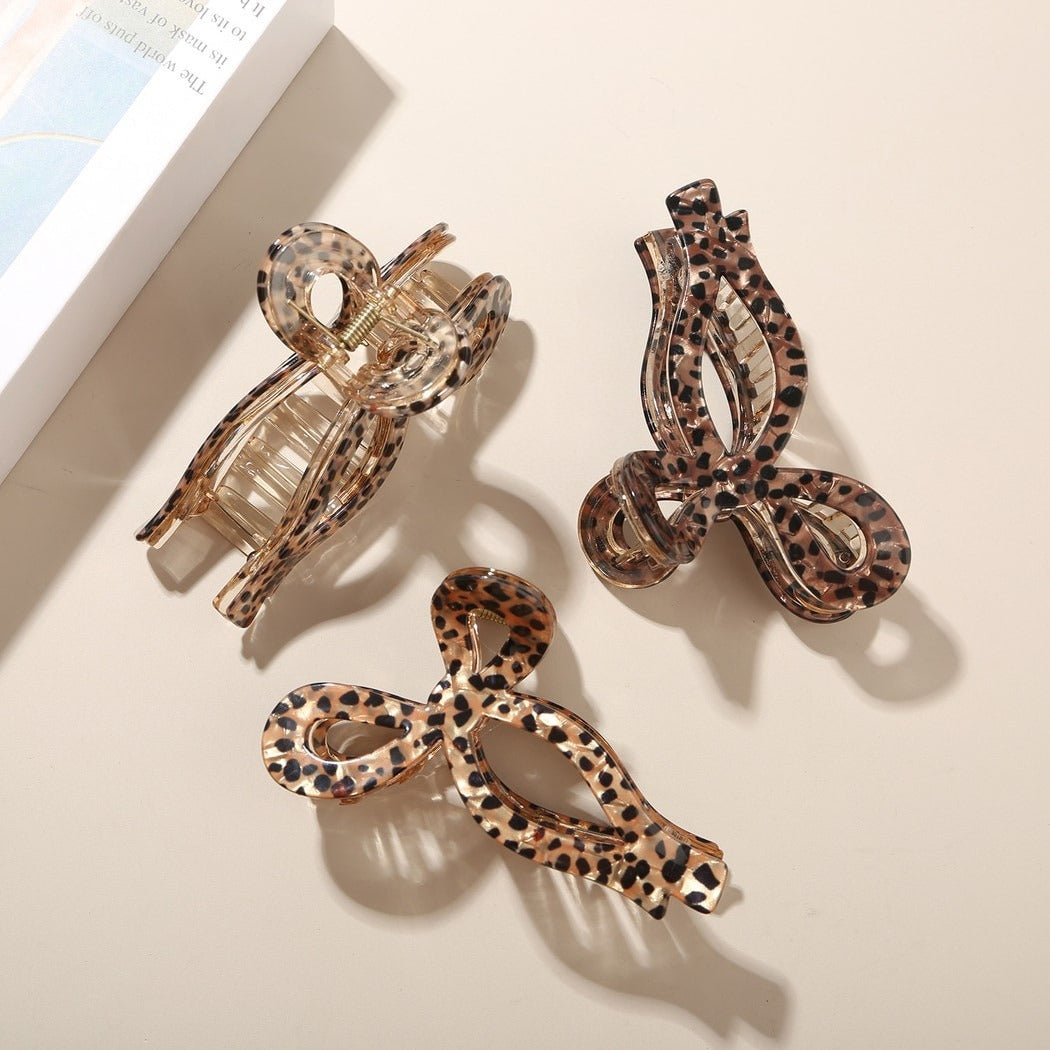 Beau - Retro Leopard Pattern Bow Form Claw Clip