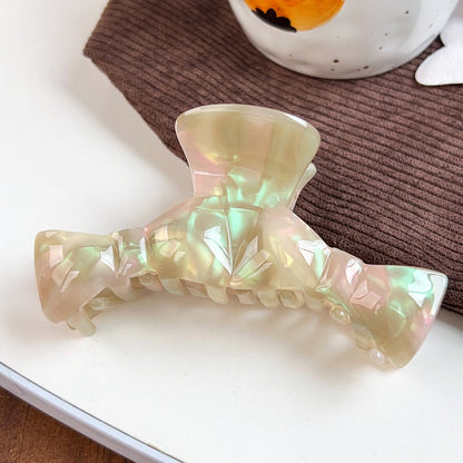 Beau - Geometric Acetate Bow Style Hair Claw Clip