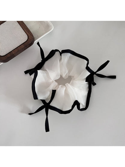 Gifty - Sweet Tulle Bow Scrunchie