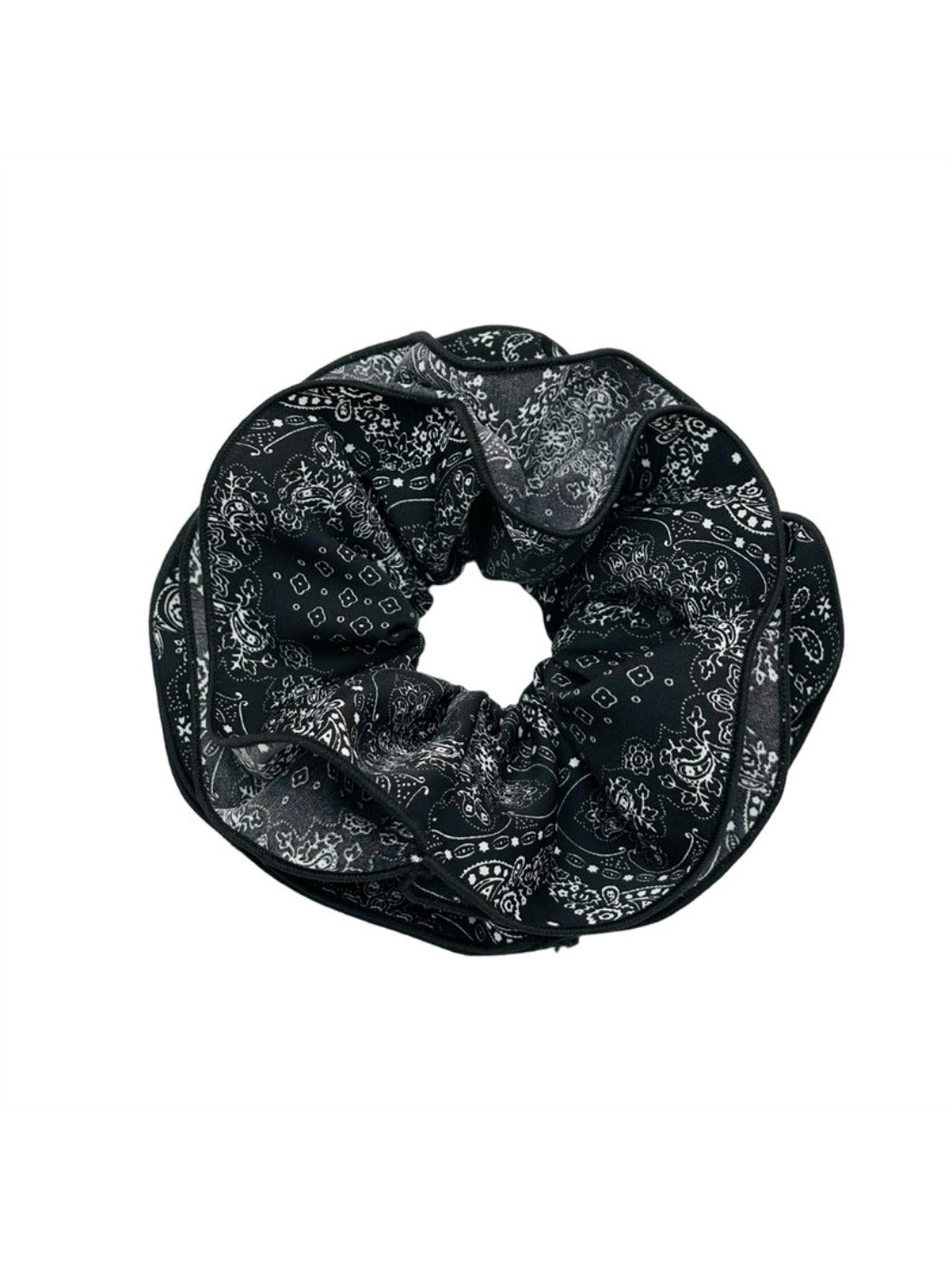 Gifty - Vintage Fabric Paisley Scrunchie
